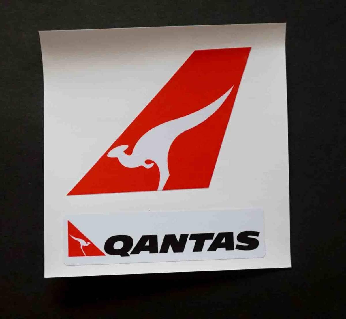 Amazon | 赤白Qtカンガルー 2枚セット カンタス航空 Qantas